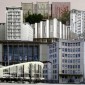 Lidé si prohlédnou moderní architekturu i Kendeho vilu